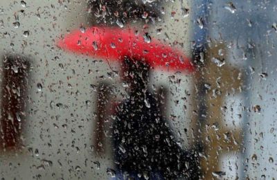 Χαμηλές θερμοκρασίες, βροχές και χιόνια 