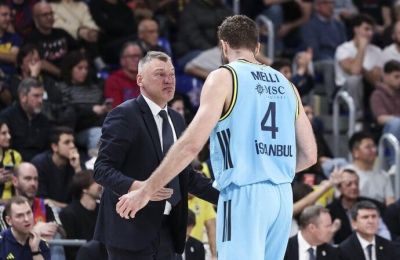 Εγκλωβισμένος στο Ντουμπάι και ο Γιασικεβίτσιους