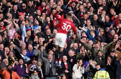 Γιουνάιτεντ σε mode ανατροπής, Φόρεστ και Τότεναμ σε mode πανικού!