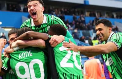 Ηρωική η Σασουόλο των δέκα παικτών προσγείωσε στην πραγματικότητα την 