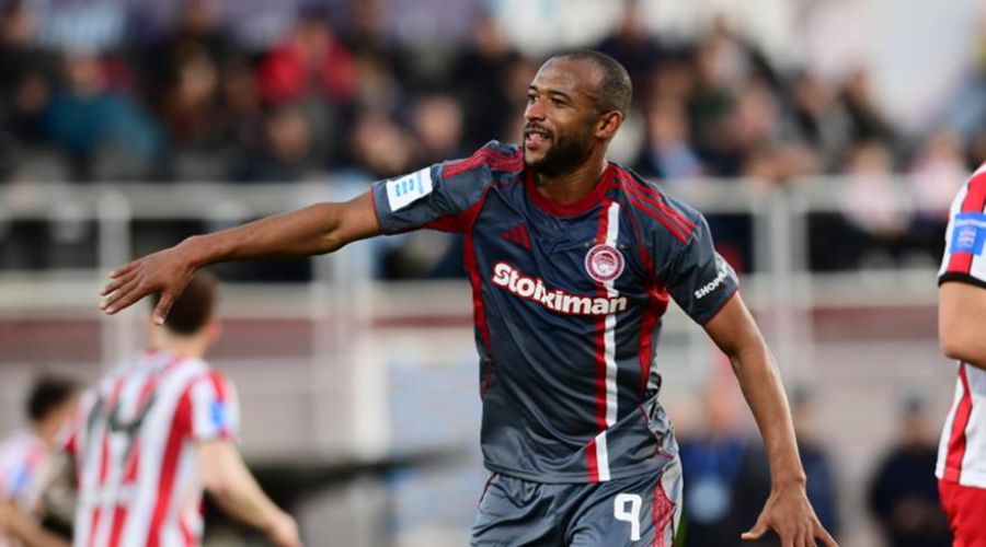 Ο Ελ Κααμπί πήρε τ' όπλο του και «ξεκλείδωσε» τον Πανσερραϊκό