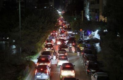 Η αμερικανική πρεσβεία ζήτησε επίσης, από τους Αμερικανούς να μην μεταβαίνουν στον Λίβανο.