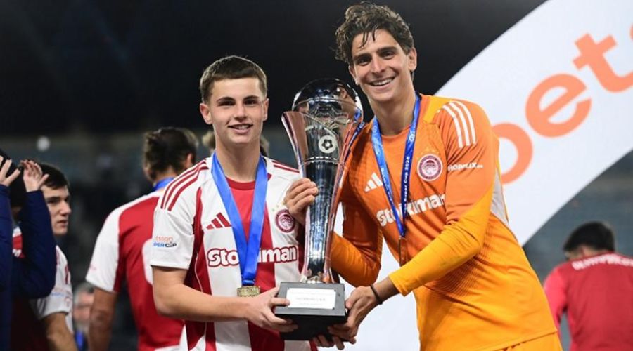 «Θέλει πακέτο Τζολάκη-Μουζακίτη η Γιουβέντους»