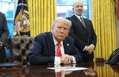 «Κάναμε διαπραγματεύσεις με αυτούς τους τρελούς. Ήταν η άποψή μου ότι θα επιτίθεντο πρώτοι», σημείωσε ο Τραμπ.