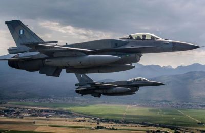 Εκρήξεις σημειώνονται όμως και στην ιρανική πρτεύουσα καθώς συνεχίζονται οι επιθέσεις σε στόχους στην Τεχεράνη.