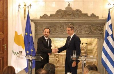 Δηλώνει τη στρήριξη της προς την Κύπρο η Ελλάδα.