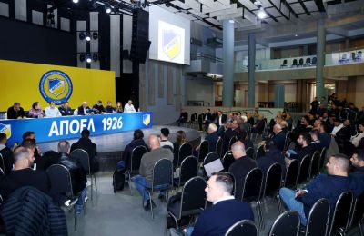 Ένταση στο φινάλε της συνέλευσης!  