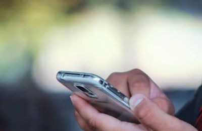 ΥΠΕΣ: Επαναξιολογείται το μέτρο με SMS - Τι διαπιστώθηκε