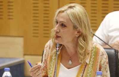 Ανακοίνωσε την υποψηφιότητά της τελικά η Ειρήνη Χαραλαμπίδου.