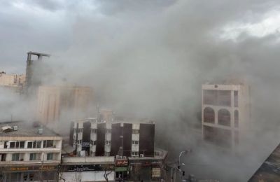 Ανελέητοι βομβαρδισμοί στην Τεχεράνη