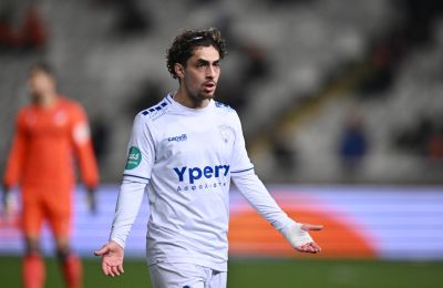 Συμφώνησε με τον Μουαντίπ... γίνεται Αζέρος