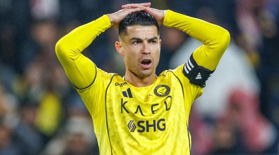 Νοκ άουτ ο Ρονάλντο!