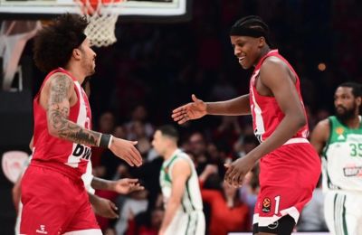 Αλύγιστος Ολυμπιακός, έβαλε τον Παναθηναϊκό με την πλάτη στον τοίχο!