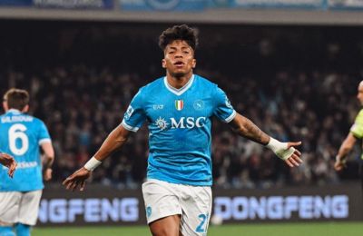 Καθάρισε την Τορίνο και... σε «απόσταση αναπνοής» από Μίλαν η Νάπολι