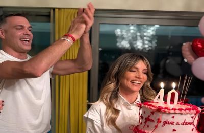 Τι έγραφε η τούρτα των γενεθλίων της;