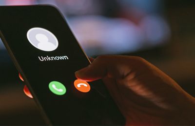 Προσοχή απάτη- Παριστάνουν τους αστυνομικούς 