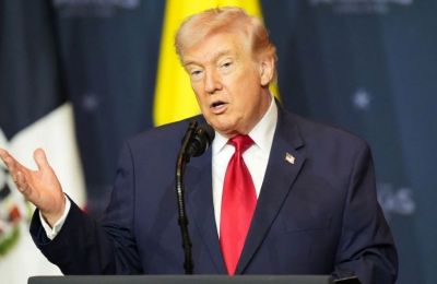 Τραμπ: Οι ΗΠΑ έχουν καταστρέψει 42 πλοία του ιρανικού ναυτικού 