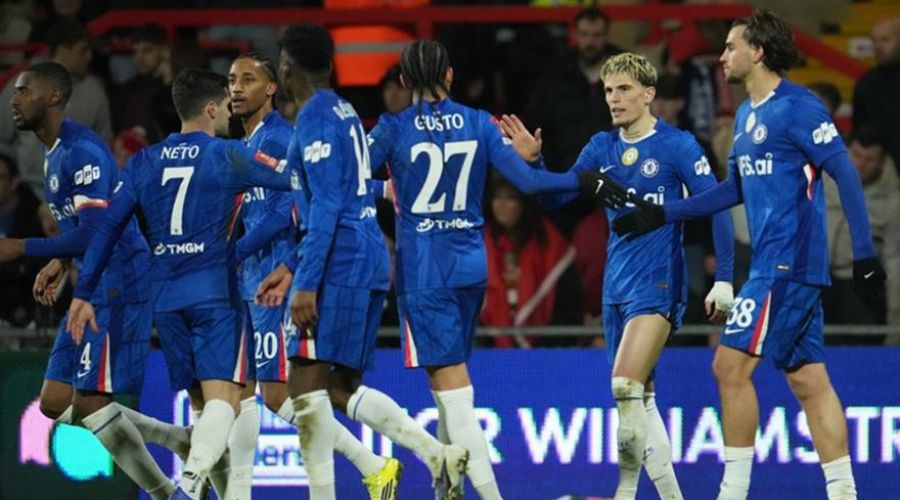 Τρόμαξε η Τσέλσι, αλλά πέρασε στους «8»… χειροκροτώντας τη Ρέξαμ