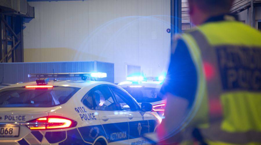 Διενεργήθηκαν παράλληλα 56 έλεγχοι υποστατικών, με στόχο την αντιμετώπιση φαινομένων παραβατικότητας, όπου προέκυψαν πέντε καταγγελίες.