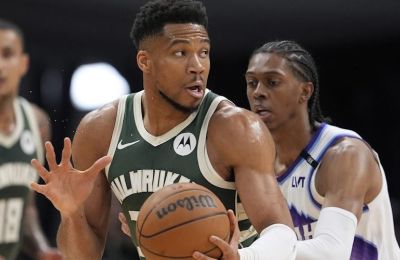 Αντετοκούνμπο: «Οι θεοί του μπάσκετ ανταμείβουν όταν κάνεις το σωστό»