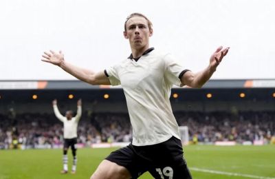 Πέταξε στα προημιτελικά του FA Cup η απίθανη Πορτ Βέιλ!