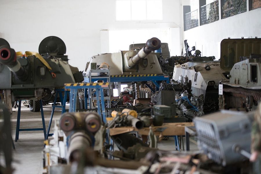 &Alpha;&upsilon;&tau;ή &eta; &epsilon;&upsilon;&rho;&omega;&pi;&alpha;ϊ&kappa;ή &chi;ώ&rho;&alpha; &xi;&epsilon;&pi;έ&rho;&alpha;&sigma;&epsilon; &tau;&eta;&nu; &Kappa;ί&nu;&alpha; &sigma;&tau;&eta;&nu; &epsilon;&xi;&alpha;&gamma;&omega;&gamma;ή ό&pi;&lambda;&omega;&nu;