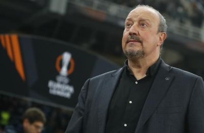 H UEFA αποθεώνει τον... master των νοκ άουτ, Ράφα Μπενίτεθ