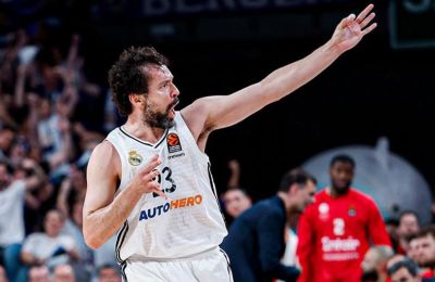 Ιστορικός Γιουλ: Έφτασε τα 700 τρίποντα!