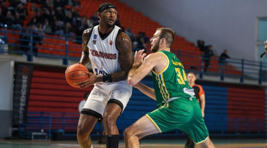 Κεραυνός: Απέκλεισε την ΑΕΚ και πάει ολοταχώς για το τρόπαιο!