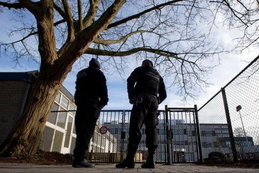 Έ&kappa;&rho;&eta;&xi;&eta; &sigma;&epsilon; &epsilon;&beta;&rho;&alpha;ϊ&kappa;ό &sigma;&chi;&omicron;&lambda;&epsilon;ί&omicron; &sigma;&tau;&omicron; Ά&mu;&sigma;&tau;&epsilon;&rho;&nu;&tau;&alpha;&mu;