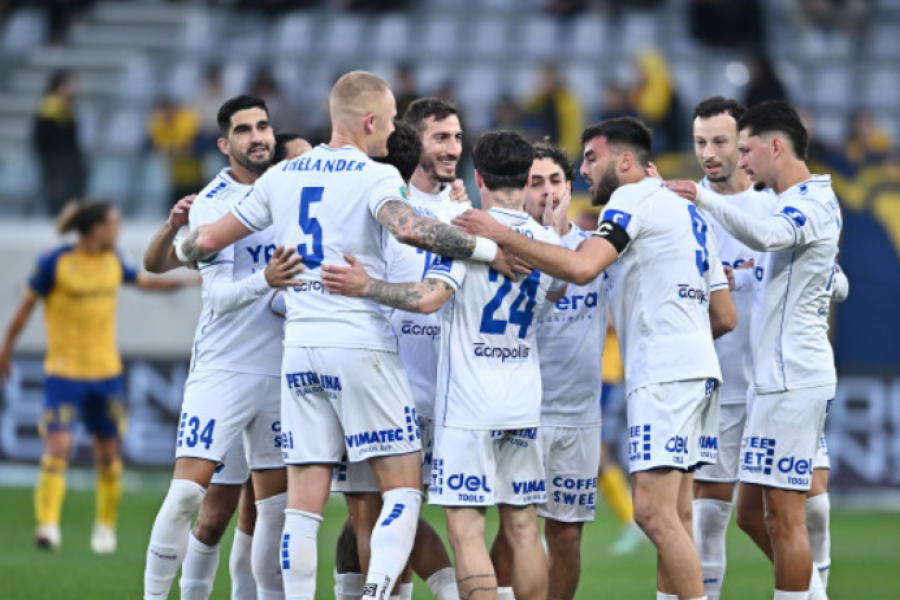 «Τσίμπησε» την ΑΕΛ και πέταξε από πάνω της στην βαθμολογία