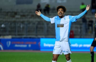 Μαγική ασίστ ο Λουίζ - Συνεχίζει ασταμάτητος ο Κορέια