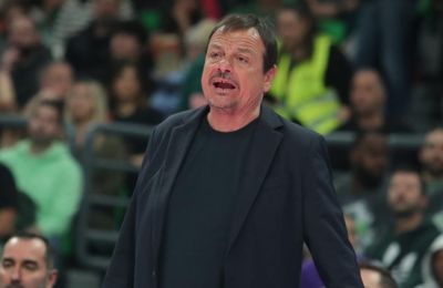 Αταμάν: «Πώς να παίξει Ευρωλίγκα ο Τολιόπουλος»