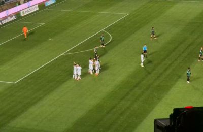 Με το καλημέρα... back to back Ανδρέου