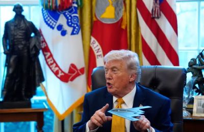 Τραμπ: «Αν δεν είχαμε επιτεθεί στο Ιράν, θα άρχιζε ο Γ' Παγκόσμιος» 