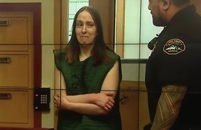 19χρονη μητέρα χόρευε στο TikTok όσο το βρέφος της πέθαινε από τραύμα στο κεφάλι.