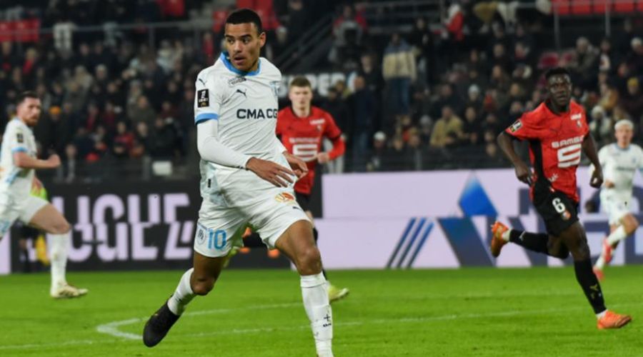 Η Γιουβέντους έχει ξεκινήσει επαφές για την απόκτηση του Γκρίνγουντ