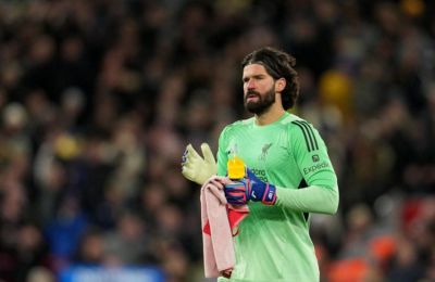 Κάτοικος Λίβερπουλ θα παραμείνει ο Άλισον 