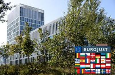 Το Συμβουλευτικό Φόρουμ της Eurojust παρέχει την πλατφόρμα για συζήτηση θεμάτων αμοιβαίου ενδιαφέροντος και ανταλλαγή εμπειριών και βέλτιστων πρακτικών.