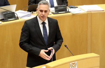 «Θεωρώ ότι είναι μέρος της πολιτικής συζήτησης το ποιούς υποψήφιους προβάλλει και προτάσσει κάθε κόμμα», σημείωσε ο Νικόλας Παπαδόπουλος.