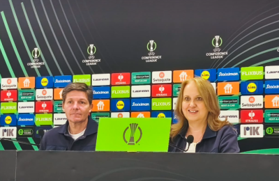 Γκλάσνερ: «Ήμασταν καλύτεροι και στα δύο παιχνίδια»