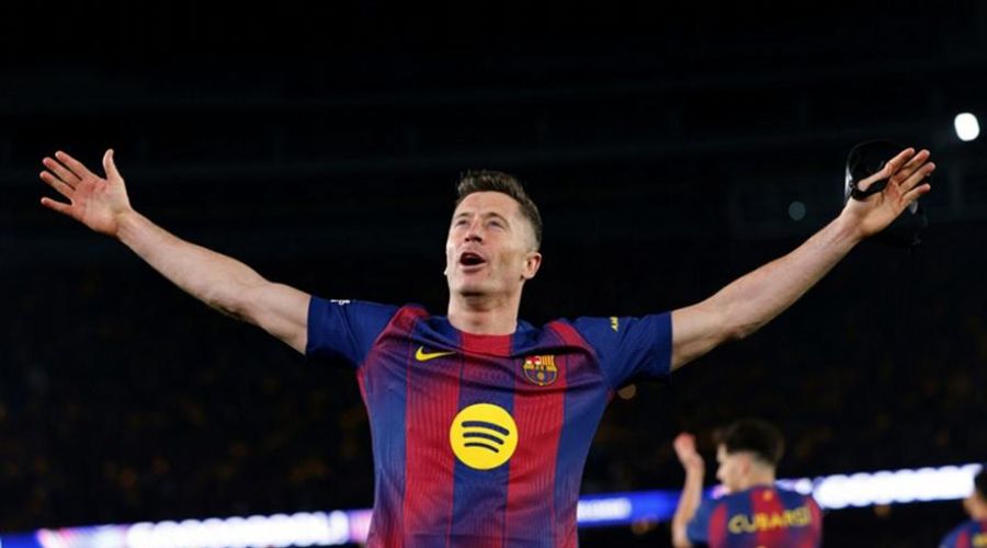 Λεβαντόφσκι: Η γρια αλεπού έσπασε άλλα δύο ρεκόρ