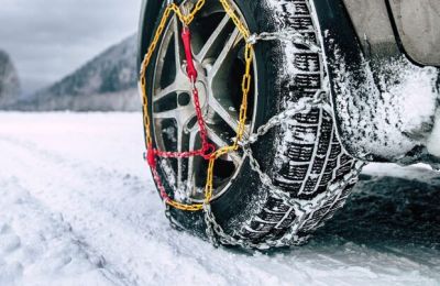 Τρόοδος: Ανοικτοί ΜΟΝΟ για οχήματα με αντιολισθητικές οι δρόμοι