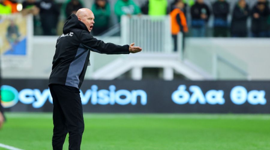 Μπεργκ: «Δεν θέλω να μιλήσω για τον διαιτητή»