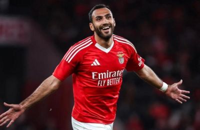 Τριάρα στην Γκιμαράες με σκόρερ Παυλίδη για την Μπενφίκα