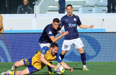 Γιούσης ξανά!