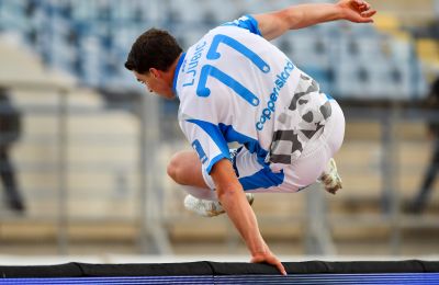 Πρώτο και εντυπωσιακό!