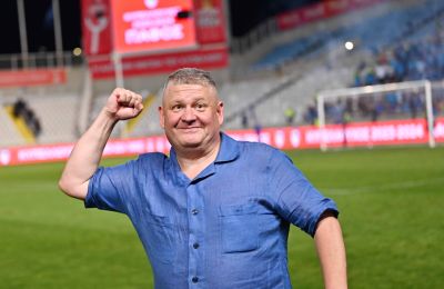 Σαν... βόμβα/Ντουμπόφ