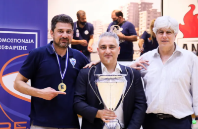 Ανόρθωση: Επίσημη η αποχώρηση Χρυσάνθου