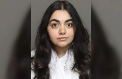 28χρονη καθηγήτρια διατηρούσε ερωτική σχέση με 15χρονο μαθητή της.